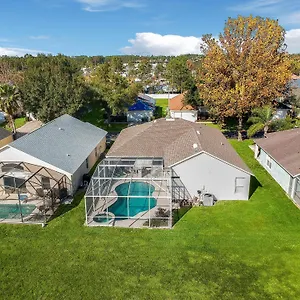 Holiday home Grand Luxury Deluxe 4br Pool Near, Four Corners